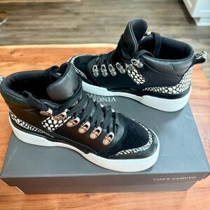 Vince Camuto Black Samphy Leather High-Top Sneaker